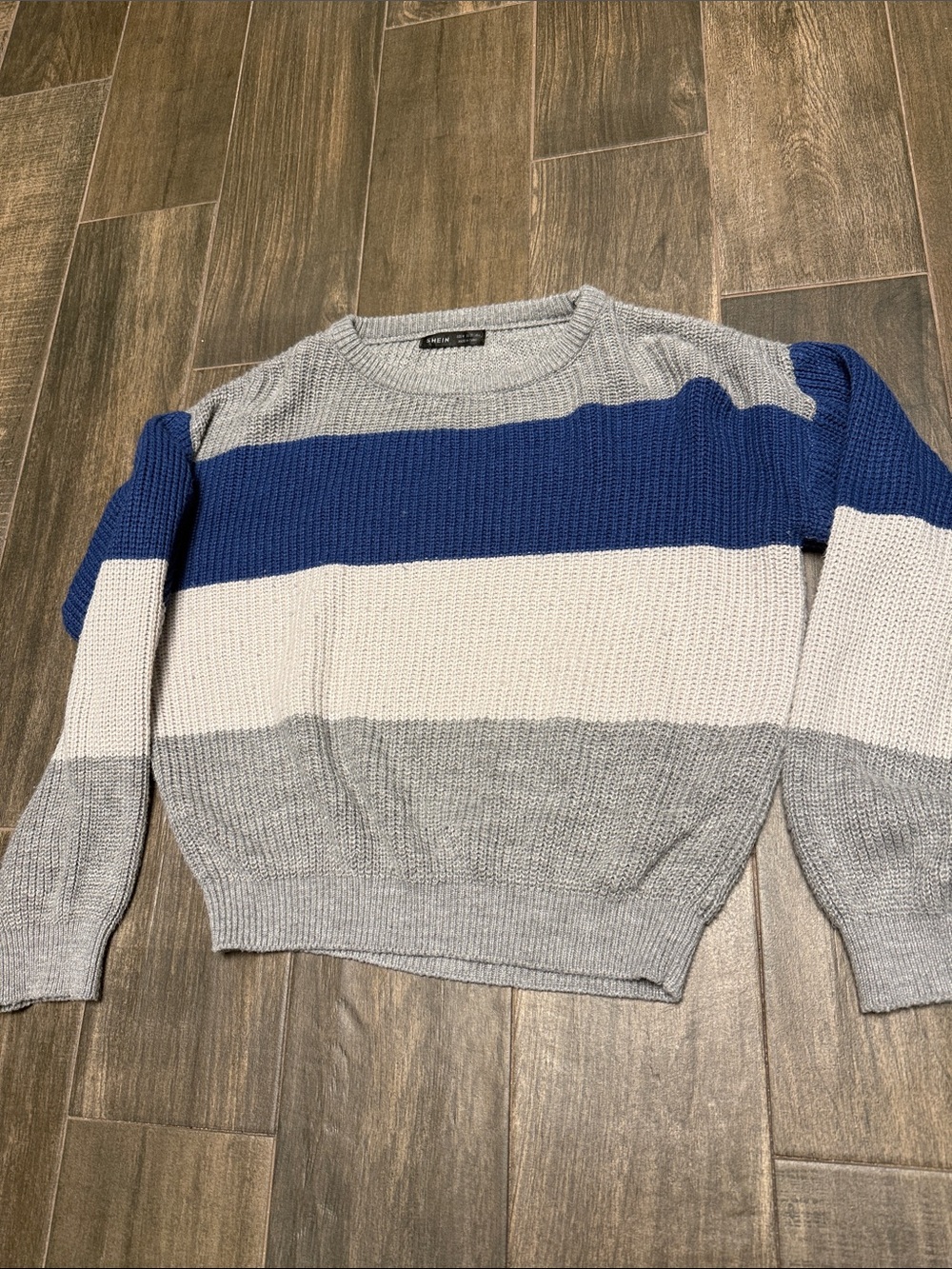 Women Knitted Sweater SHEIN grey , Blue and off white